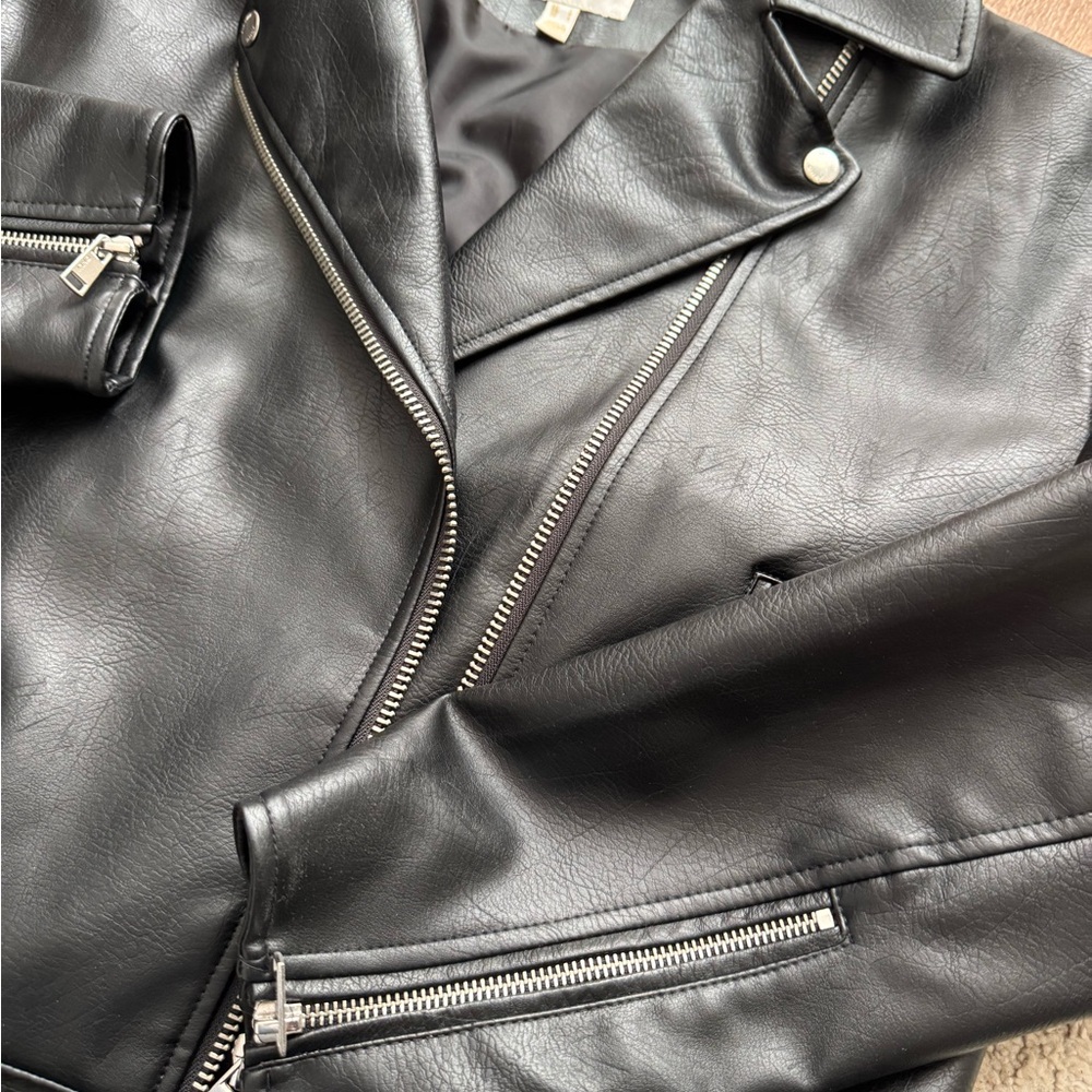 Black Leather Jacket - Picture 4 of 5
